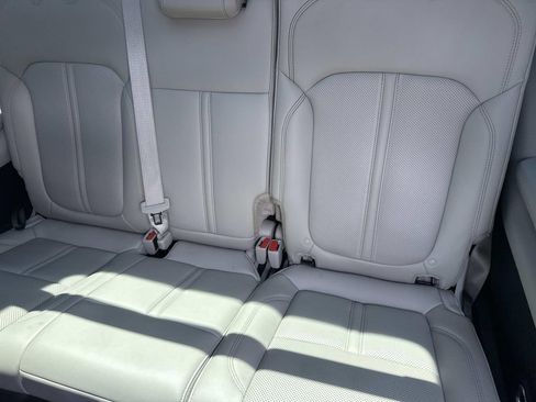 Used 2022 Jeep Wagoneer Series I w/ Premium Group I RWD image 18