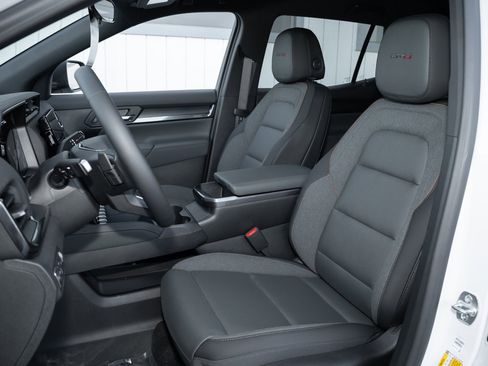 New 2026 GMC Terrain AT4 image 29