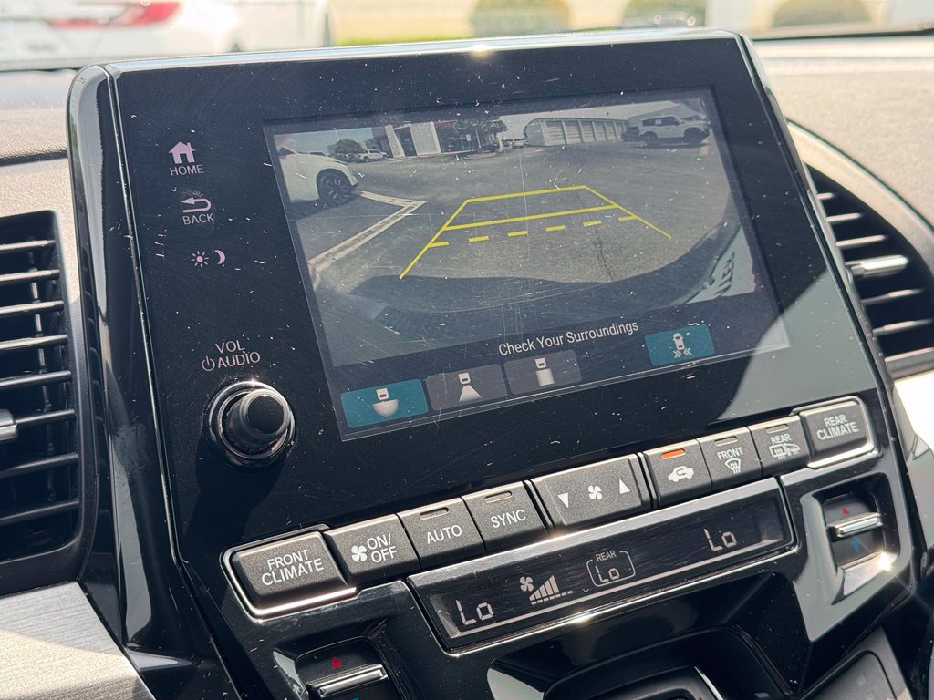 Used 2024 Honda Odyssey Touring image 32