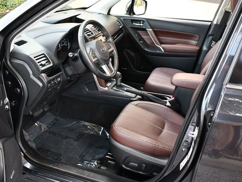 Used 2018 Subaru Forester 2.5i Touring w/ Popular Package #2 image 38