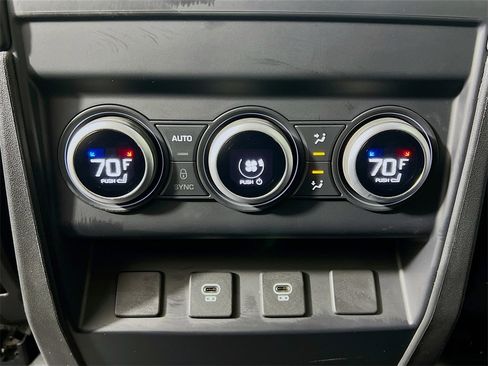 Used 2024 Land Rover Defender 130 X image 26