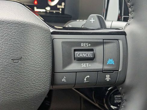 New 2026 Nissan Pathfinder Platinum image 28