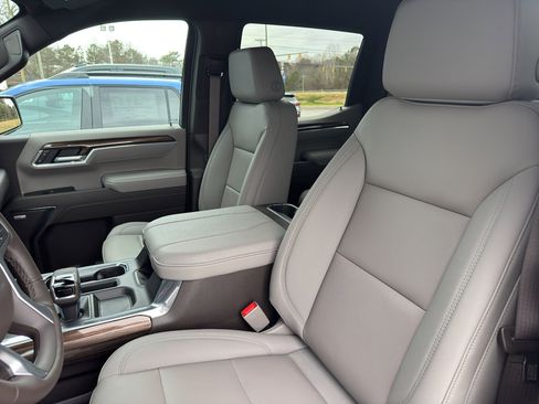 New 2026 Chevrolet Silverado 1500 LT Trail Boss w/ Safety Package image 15