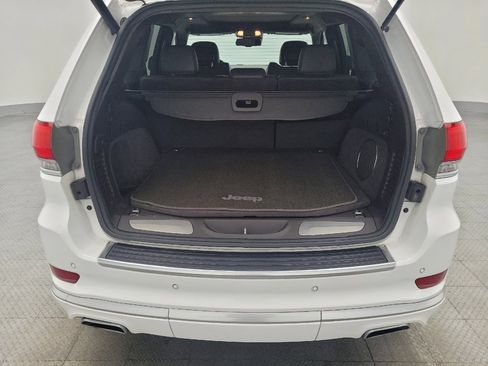 Used 2016 Jeep Grand Cherokee Summit w/ Platinum Series Group RWD image 29