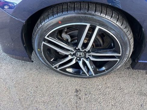 Used 2017 Honda Accord Sport Special Edition image 41