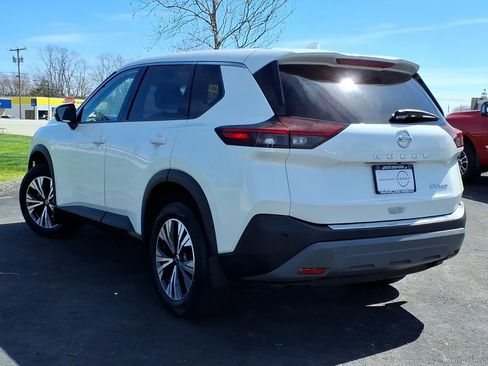 Used 2021 Nissan Rogue SV AWD/4WD image 5