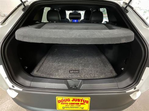 Used 2023 Volkswagen ID.4 Pro RWD image 16