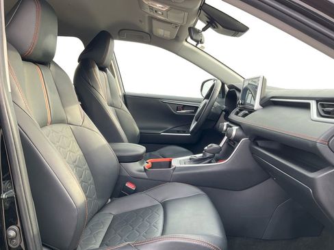 Used 2024 Toyota RAV4 Adventure image 23