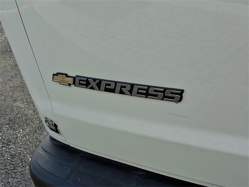 Used 2023 Chevrolet Express 2500 Extended w/ Driver Convenience Package image 29
