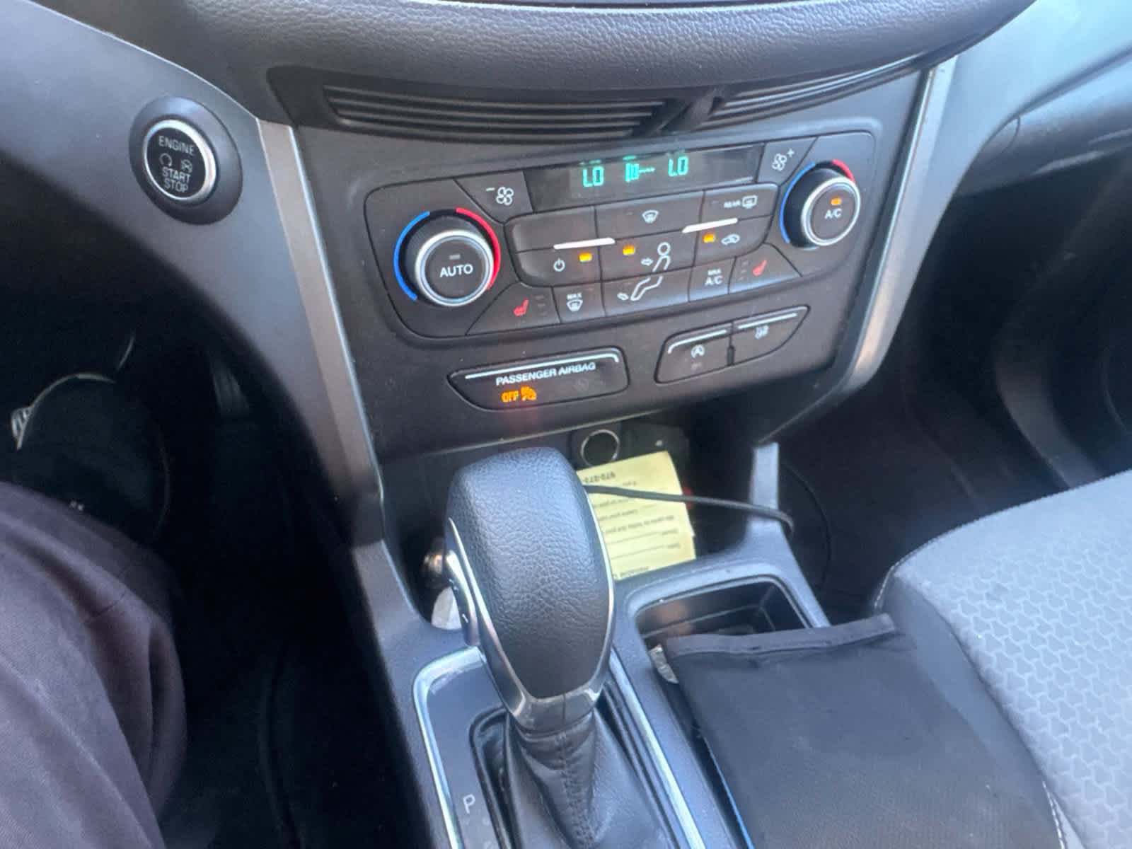 Used 2019 Ford Escape SE FWD image 8