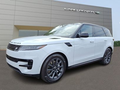 New 2025 Land Rover Range Rover Sport SE