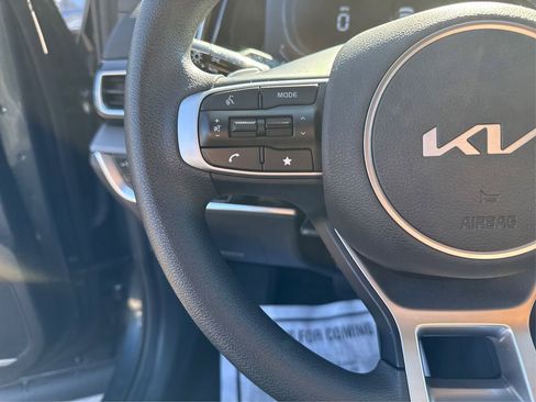 Certified 2025 Kia Sportage LX AWD/4WD image 29