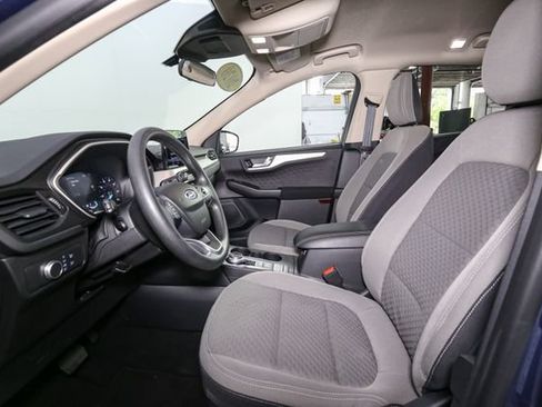 Used 2020 Ford Escape SE FWD image 35