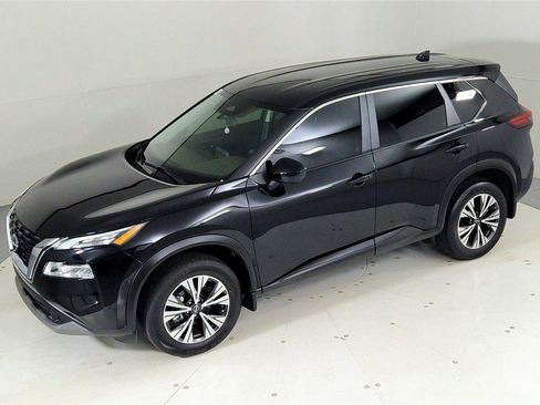 Certified 2023 Nissan Rogue SV image 38