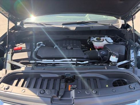 Used 2025 Chevrolet Silverado 1500 LT image 32