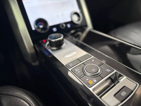 Used 2019 Land Rover Range Rover image 94