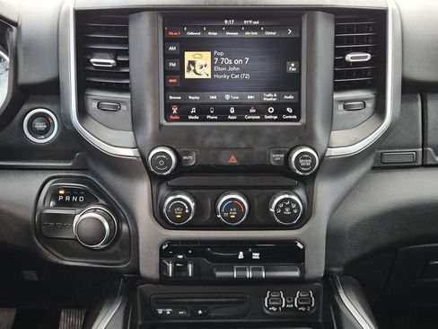 Used 2019 RAM 1500 Big Horn RWD image 25