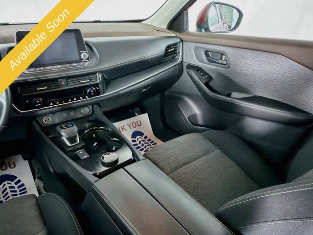 Used 2022 Nissan Rogue S AWD/4WD image 22