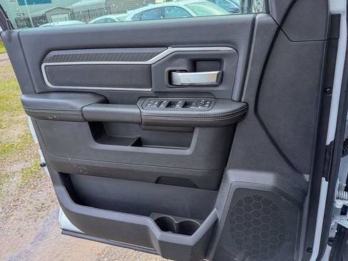 New 2026 RAM 2500 Big Horn AWD/4WD image 16