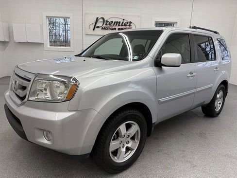 Used 2011 Honda Pilot EX image 1