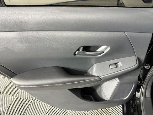 Used 2024 Nissan Sentra SV w/ All-Weather Package FWD image 43