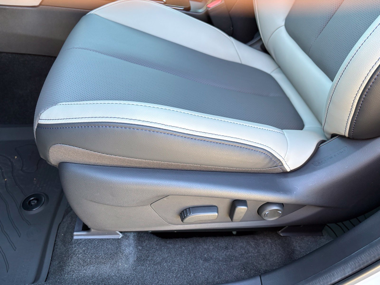 New 2026 Subaru Forester Premium AWD/4WD image 27