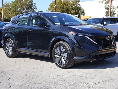 Used 2024 Nissan Ariya AWD image 57