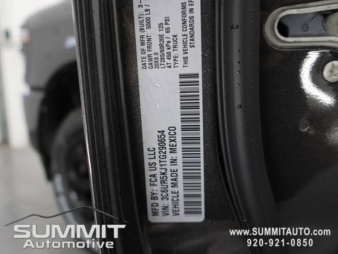 New 2026 RAM 2500 Laramie AWD/4WD image 65