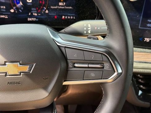 Used 2025 Chevrolet Tahoe LT AWD/4WD image 21