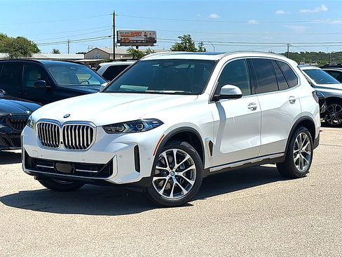 New 2026 BMW X5 sDrive40i w/ Premium Package RWD image 2