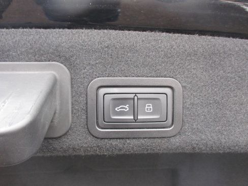 Used 2017 Audi A6 3.0T Prestige image 42