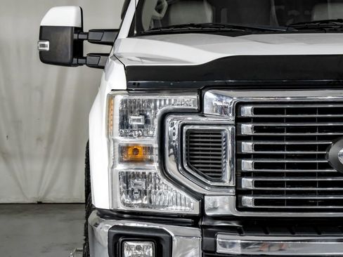 Used 2020 Ford F350 Lariat w/ Lariat Value Package image 38