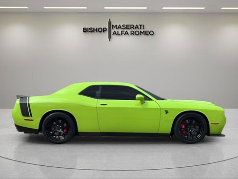 Used 2023 Dodge Challenger SRT Hellcat RWD image 4