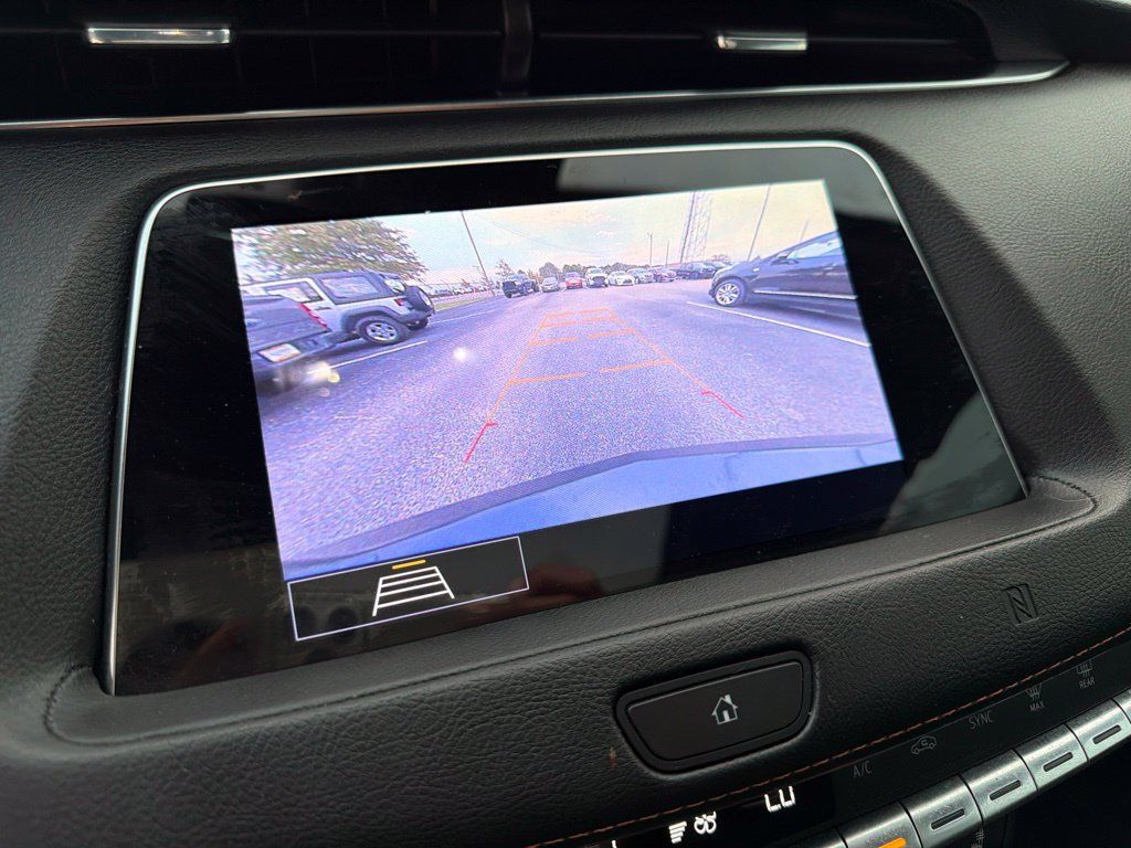 Used 2020 Cadillac XT4 Sport FWD image 21
