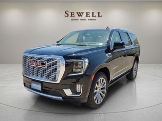 Used 2022 GMC Yukon Denali w/ Denali Premium Package AWD/4WD video 1