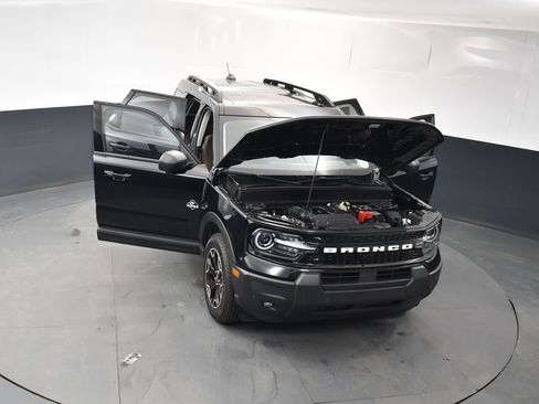 Used 2025 Ford Bronco Sport Outer Banks w/ Outer Banks Tech Package+ image 8