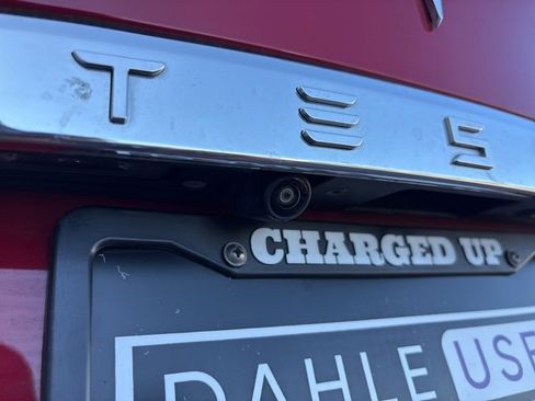 Used 2017 Tesla Model S 75D image 6