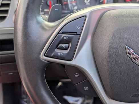 Used 2019 Chevrolet Corvette Stingray Convertible w/ 1LT image 23