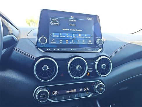 Used 2022 Nissan Sentra SR w/ Lighting Package image 19