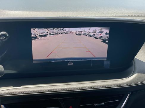 Used 2025 Buick Encore GX Preferred FWD image 15