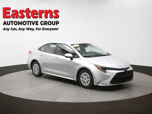Used 2021 Toyota Corolla LE w/ Carpet Mat Package (TMS) image 47
