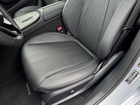 Used 2023 Mercedes-Benz E 350 Sedan image 28