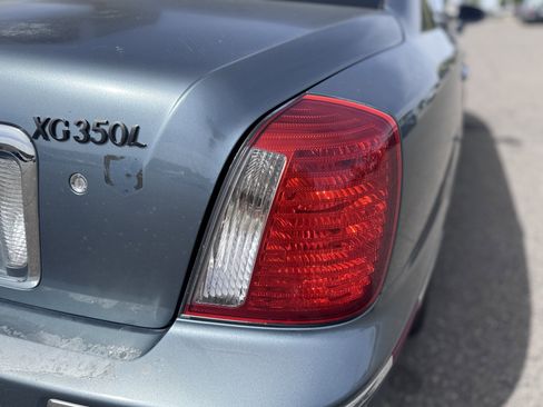 Used 2005 Hyundai XG350 FWD image 38