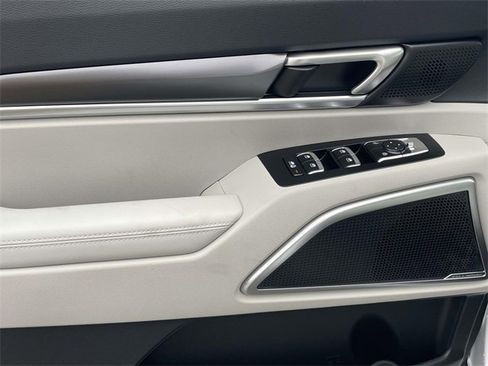 New 2025 Kia Telluride S image 25