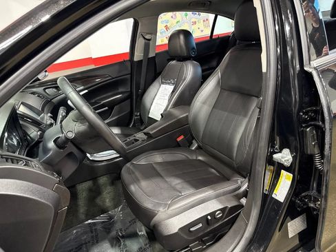 Used 2017 Buick Regal Sport Touring FWD image 18