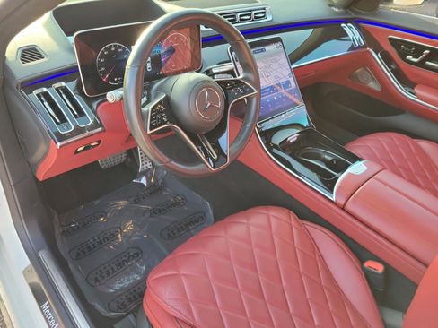 Used 2022 Mercedes-Benz S 580 S 580 image 24