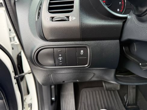 Used 2017 Kia Forte LX w/ Option Group 020 image 19