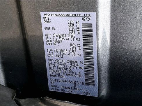 Used 2024 Nissan Rogue SV image 34