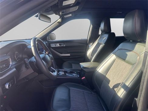Used 2023 Ford Explorer Timberline w/ Timberline Technology Package image 9