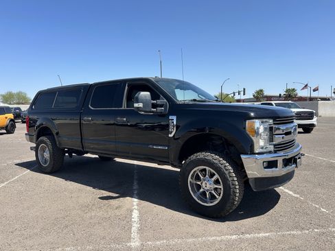 Used 2017 Ford F350 XLT w/ XLT Value Package image 6